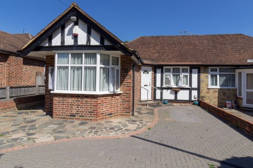 Arrange a viewing for Glebe Road, Stanmore, HA7