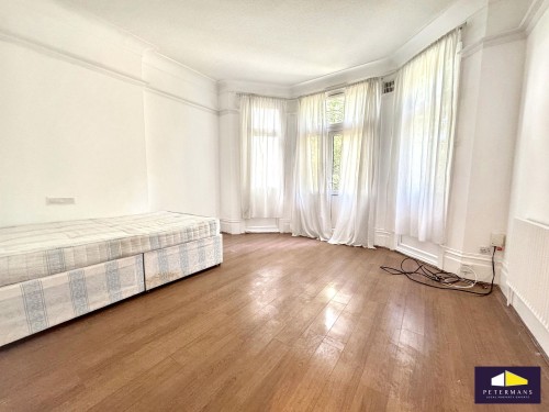 Arrange a viewing for 66 Bromley Road, London, SE6