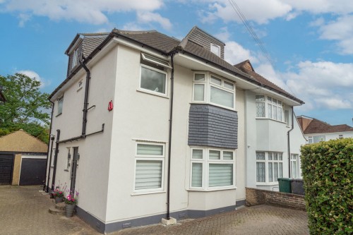 Arrange a viewing for Lynford Gardens, Edgware, HA8