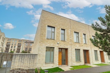 image of 24 Fry Lane, Edgware