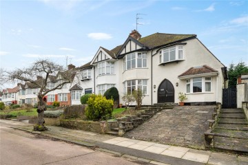 image of 35 Upcroft Avenue, Edgware