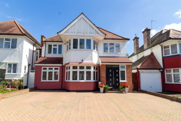image of 28 Mowbray Road, Edgware