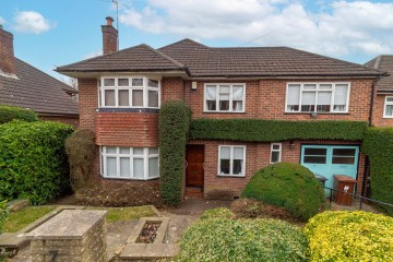 image of Beech Avenue, Radlett
