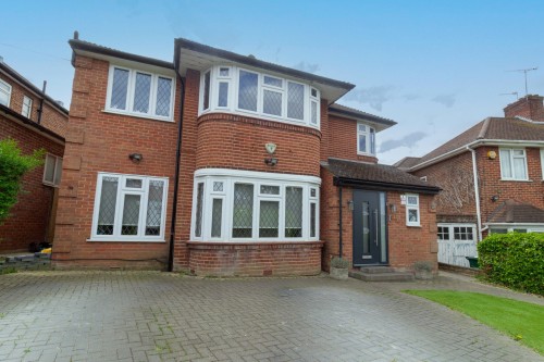 Arrange a viewing for Edgware