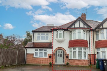 image of Manor Park Gardens, Edgware
