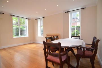 image of 2 Rutland Court, Denmark Hill