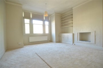 image of 10 Holmdene Avenue, London