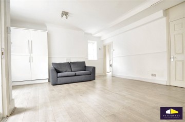 image of 63B Herne Hill, London