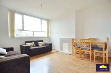 image of 42 Hillcrest, Sunray Avenue
