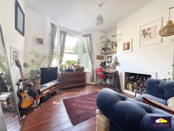 image of Hollydale Road, Nunhead
