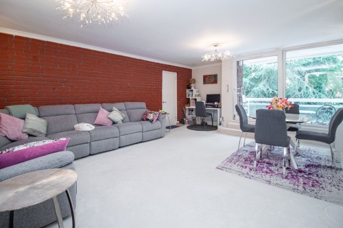 Arrange a viewing for Stonegrove, Leamington House, HA8