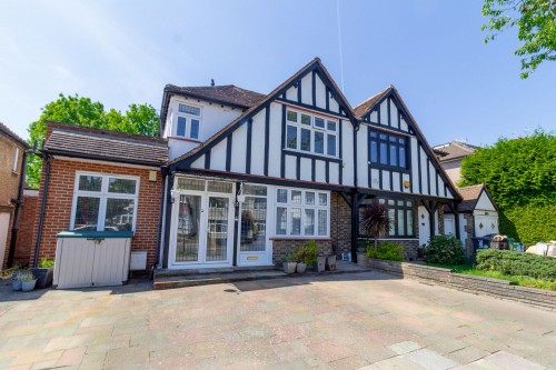 Arrange a viewing for Hillersdon Avenue, Edgware, HA8
