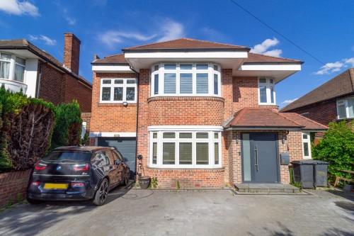 Arrange a viewing for Edgwarebury Lane, Edgware, HA8