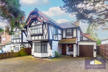 image of 9 Canons Drive, Edgware