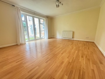 image of Flat 4, Grebe Court, Sandpiper Road, Cheam